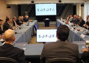 homeMinistros y empresarios de Ecuador visitan SOFOFA y destacan nuevos incentivos para fomentar la productividad e inversión en ese país