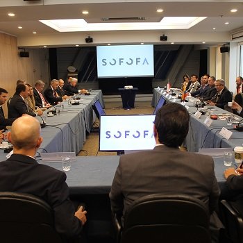 homeMinistros y empresarios de Ecuador visitan SOFOFA y destacan nuevos incentivos para fomentar la productividad e inversión en ese país