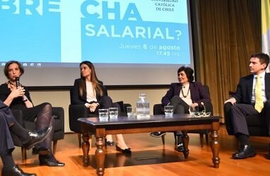 homeSOFOFA promueve la reducción de brechas salariales y de participación por género en encuentro realizado en la UC